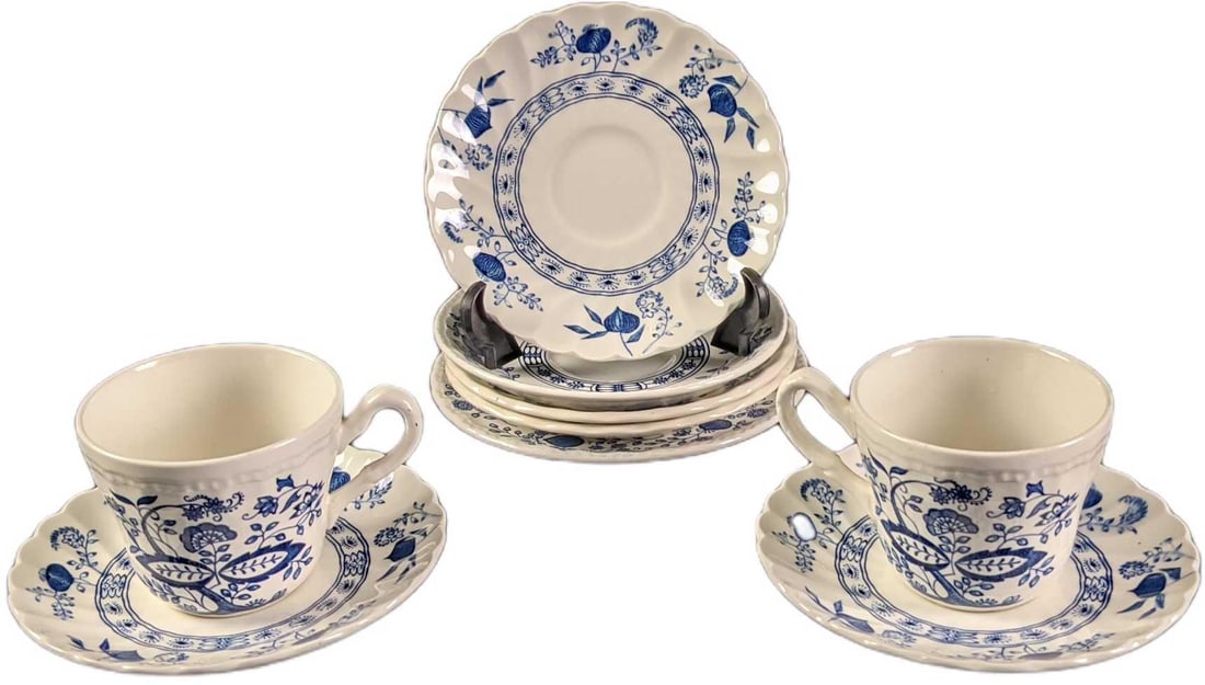 Lot Of Nine Fine China Saucers & Cups Blue & White English (1 of 6)