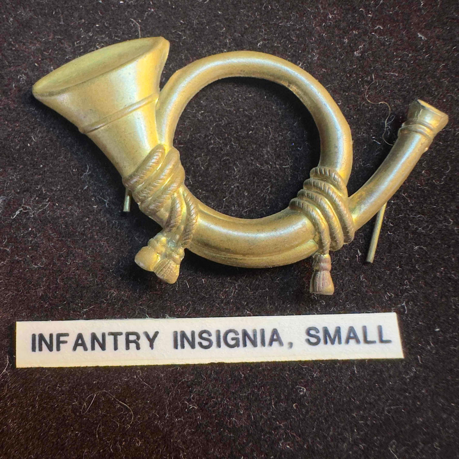 U.S. Infantry Bugle Brass Small Insignia (1 of 6)