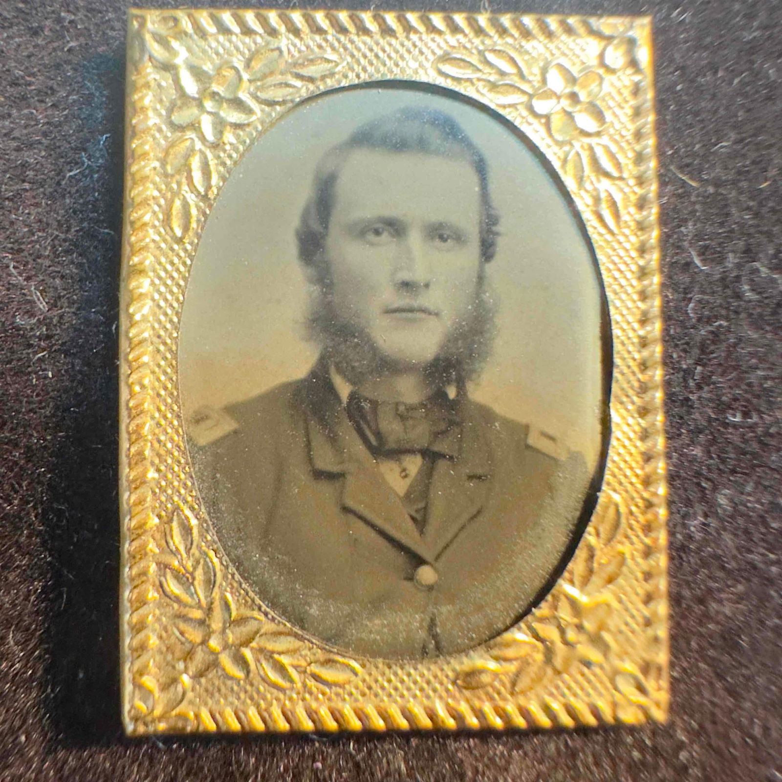 Vintage Antique Civil War Union Officer In Uniform Tintype Mini Small (1 of 10)