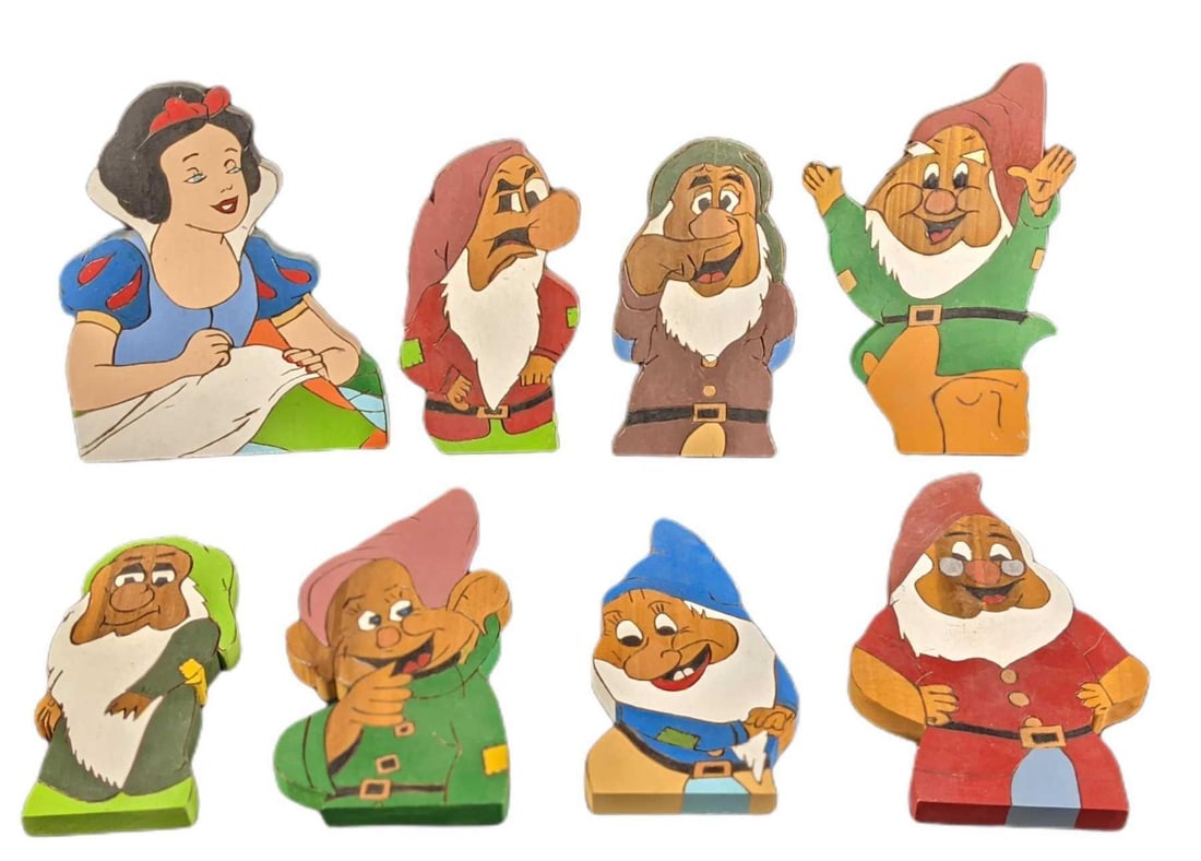 Hand Painted Wooden Disney Snow White 7 Dwarfs Cutouts: Hand-cut and hand-painted Snow White & The Seven Dwarves. Each is marked G-C and 89 on the back, along with the character's name. This lot comes includes: (1) Grumpy. Is approx 5" x 1"