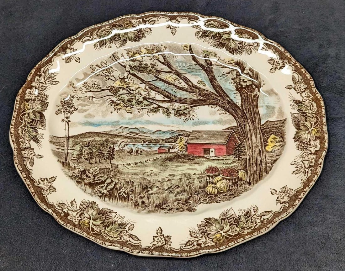 Retired Friendly Village 13" Oval Serving Platter JB (1 of 7)