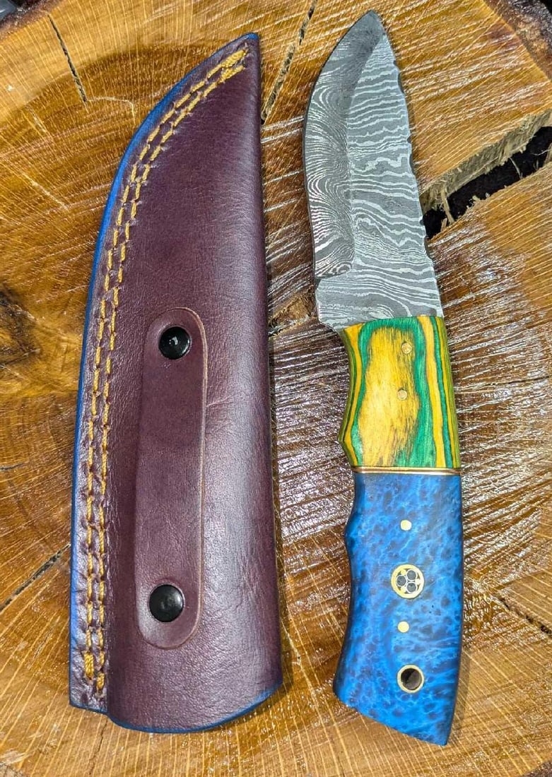 MHS Cutlery Steel Knife And Leather Sheath RTCKK: MHS Cutlery Steel Knife And Leather Sheath RTCKK. Is approx 2 1/4" x 3/4 x 9" and it weighs 0.46lb. The knife does not appear to have been used. There are no markings on the knife. Handle is made of a