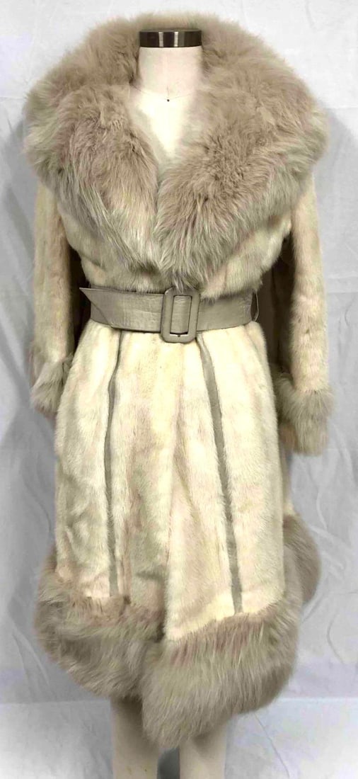 Roberta Scarpa Fox Fur Trimmed Alpine Jacket Roberta Scarpa Fox Fur Trimmed Alpine Jacket