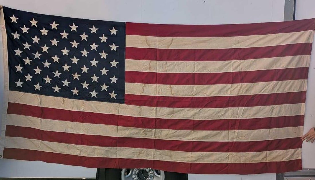 Vintage Valley Forge US 50 Star Flag (1 of 8)