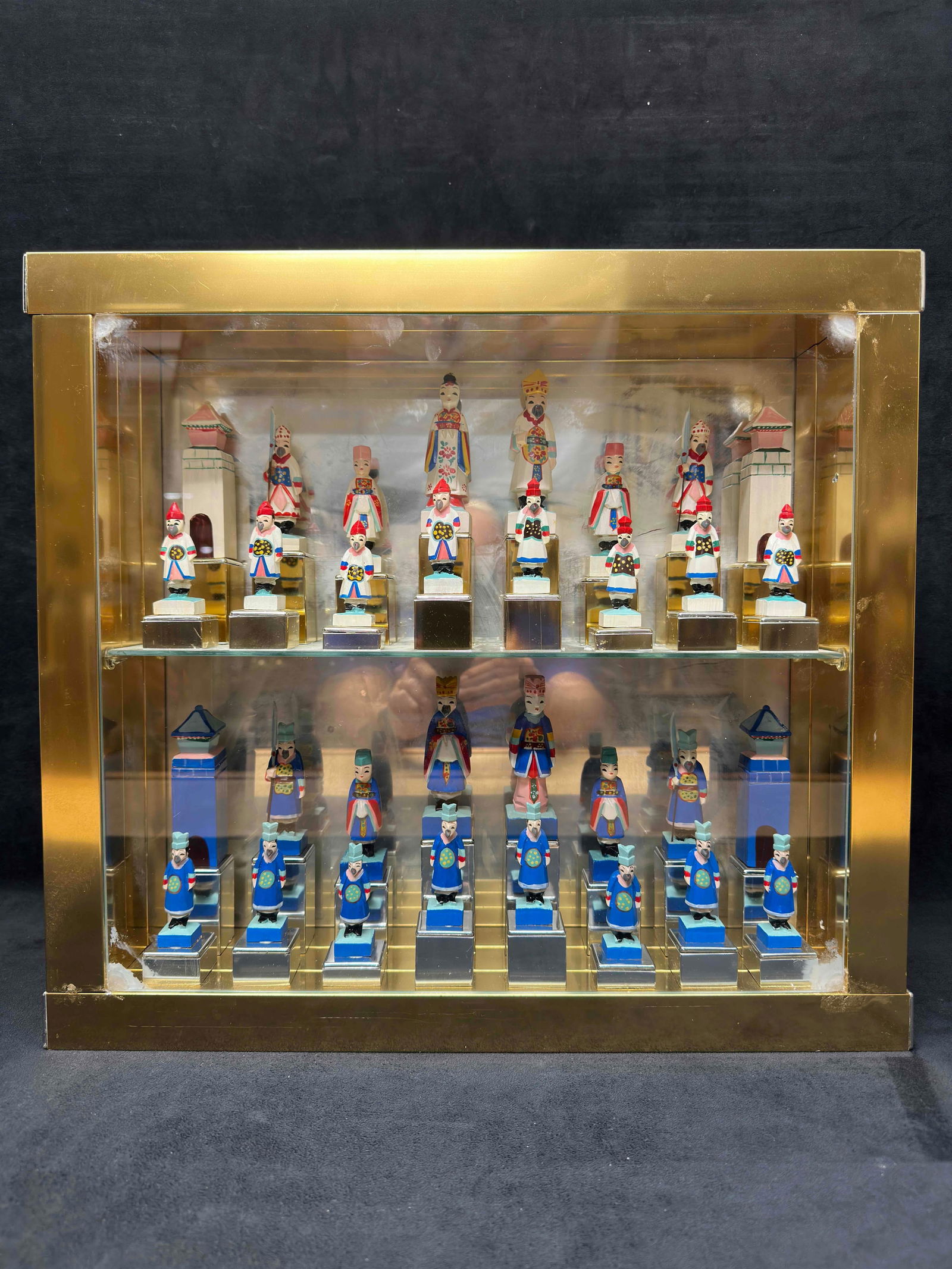 Chinese Wood Carved Chess Pieces Set Handmade Glass Metal Display Case R101 (1 of 16)