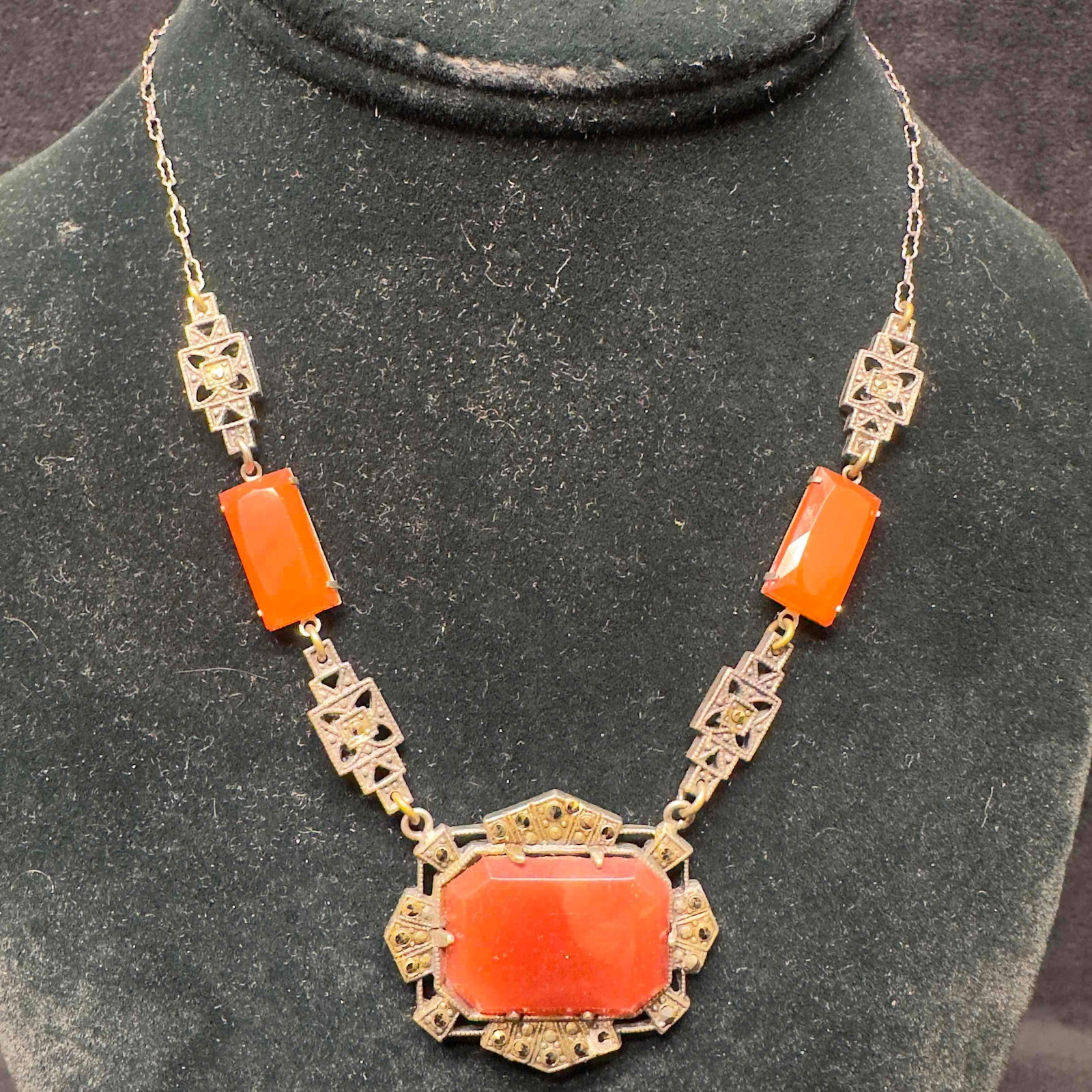 Carnelian Three Stone Accent Art Deco Sterling Silver Necklace Z80: This item is in good pre-owned, previously used/displayed condition with noticeable light wear, and surface scratches. Please reference all photos for full details. This piece of jewelry has been test