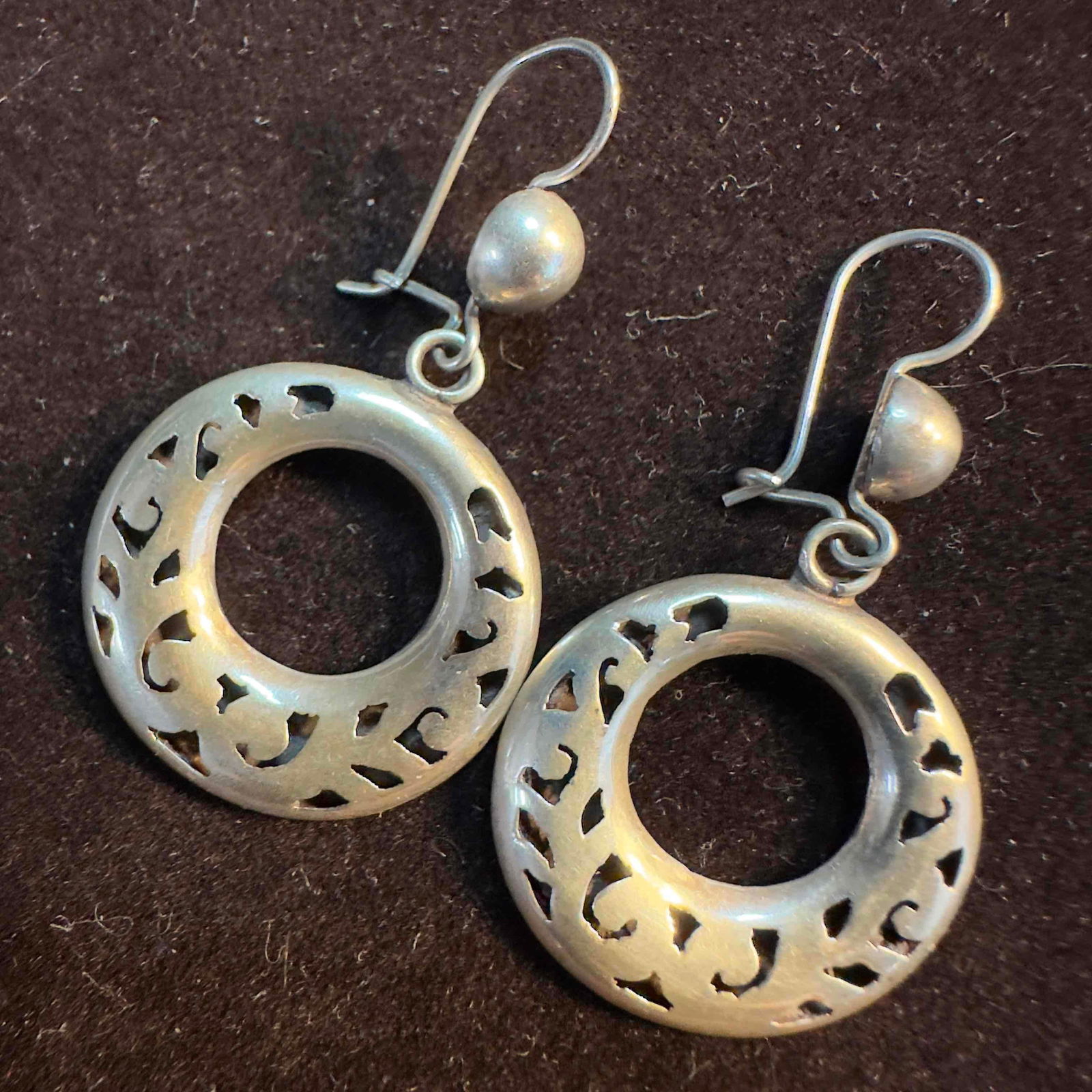 Taxco Mexico Sterling Silver Hoop Earrings Circle Shadow Box Style A27 (1 of 6)