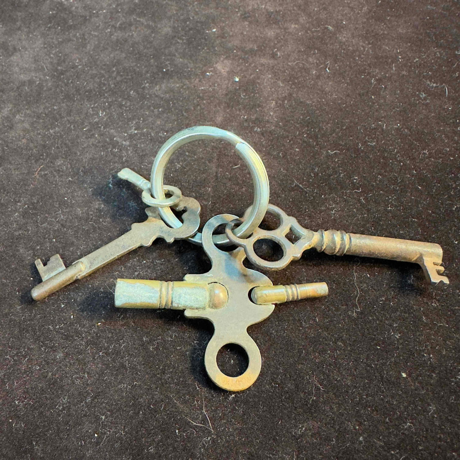 Antique Skeleton Key Set Vintage Keys 1886 (1 of 6)