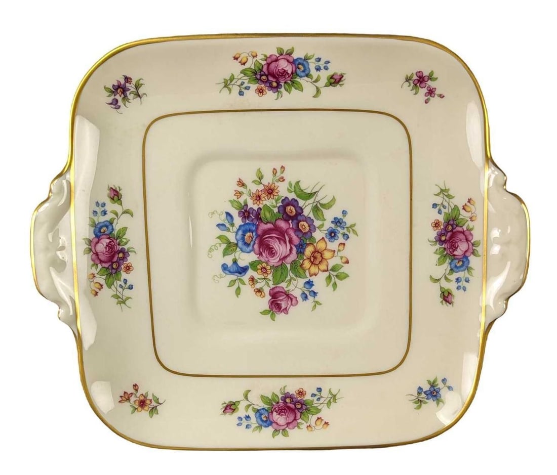 Vintage Retired Lenox Rose Fine China Tray: The "Lenox Rose" series was released by Lenox from 1934 to 1977. The tray is approx 10 1/4" x 8 3/4" x 3/4" and it weighs 1.50lb. The tray is in a good, vintage condition with some light markings