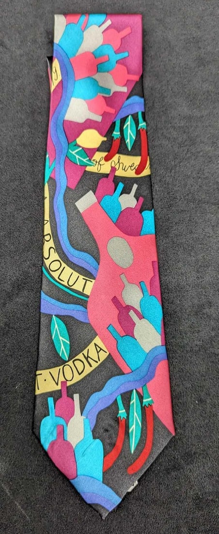 Absolut Vodka Rare Marcia G. Yerman Silk Tie New: Absolut Vodka Rare Marcia G. Yerman Silk Tie New Vintage 100% silk tie designed by Marcia G. Yerman, for Absolut Vodka in the 1990s. This silk tie is still in the original packaging, and has never be