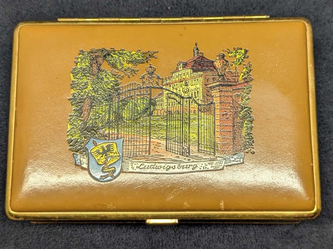 Vintage German Leather & Wood Ludwigsburg Storage Box: Vintage German Leather & Wood Ludwigsburg Storage Box. This is approx 5 1/2" x 3 1/2" x 1 3/4" and it weighs 0.58lb. The box has some wear on the leather. There are also some visible bubbles around th