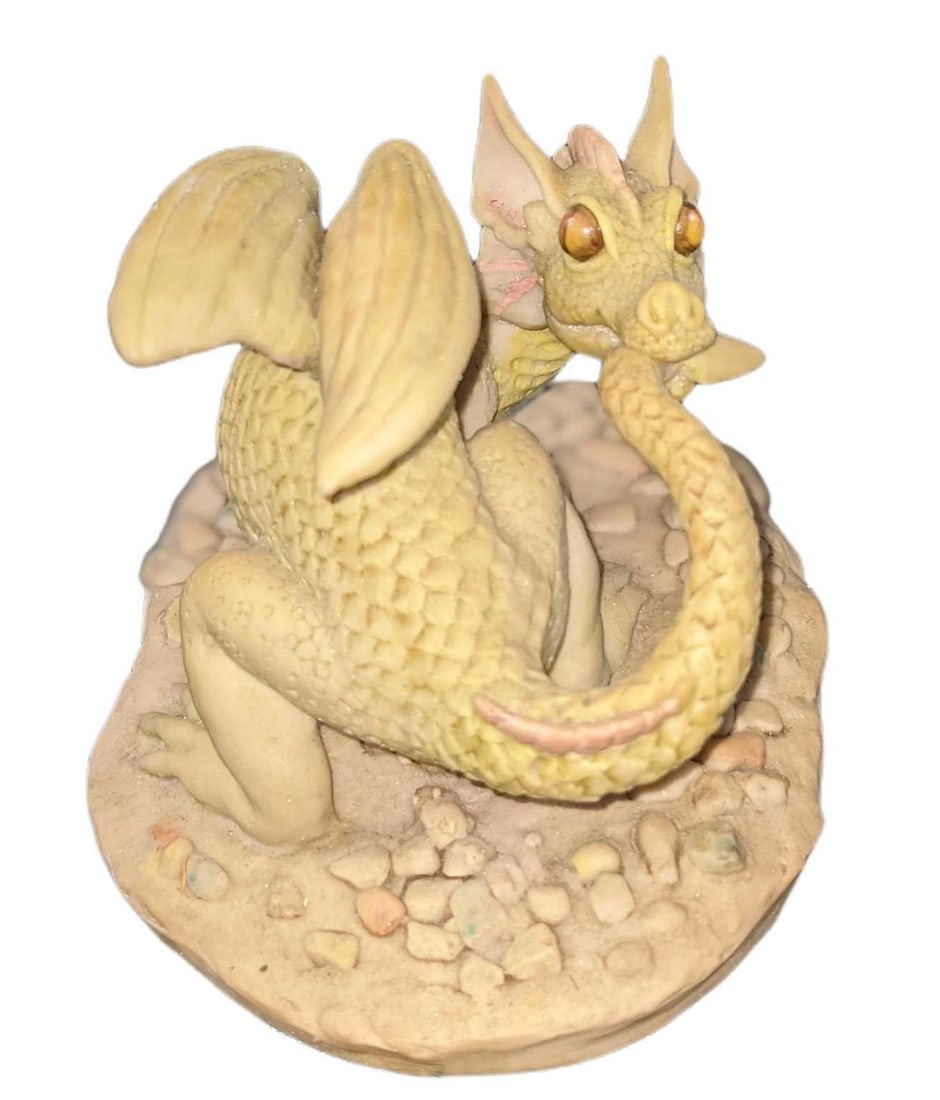 Enchantica Rattajack Circles Dragon Fantasy Figurine: Retired Enchantica "Rattajack" Circles Fantasy Figurine. From "Wrath of the Ice Sorcerer". Was designed by Andrew Bill. Was released from 1988 to 1993. Hand-Painted Resin that was made in Staffordshir
