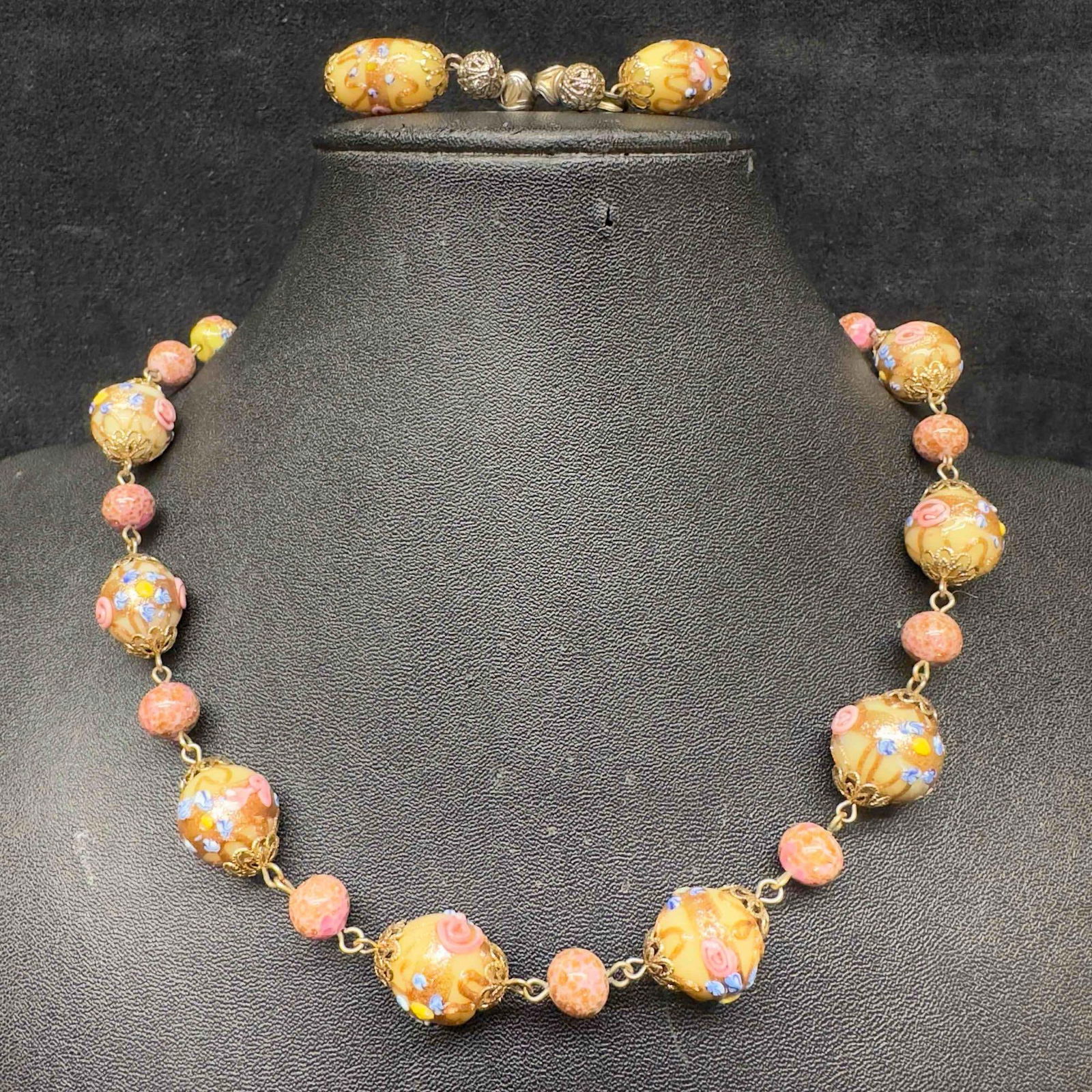 Venetian Murano Lamp Work Art Glass Bead Fiorato Creme Beaded Necklace and Earrings Set B93 (1 of 8)