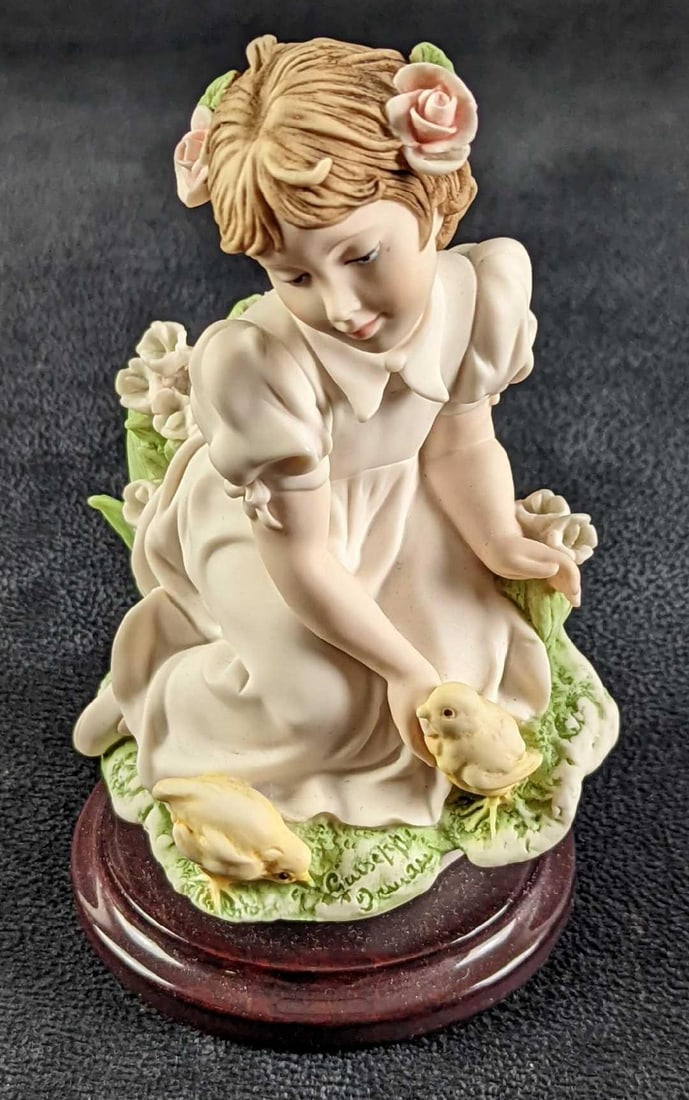 Giuseppe Armani Springtime Of Life Figurine: Giuseppe Armani Springtime Of Life Figurine Open Edition "Springtime Of Life" Giuseppe Armani Figurine. The figurine is made of Capodimonte porcelain and is approx 3 1/4" x 2 3/4" x 5