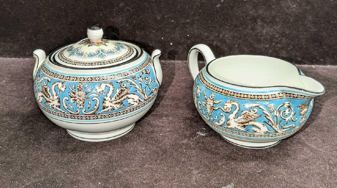 Wedgewood Florentine Turquoise Sugar Bowl And Creamer: Wedgewood Florentine Turquoise Sugar Bowl And Creamer. This lot includes china: (1) Sugar Bowl. This is approx 4 3/4" x 4 1/2" x 4". (1) Creamer. This is approx 5 1/4" x 4" x 2 1/8