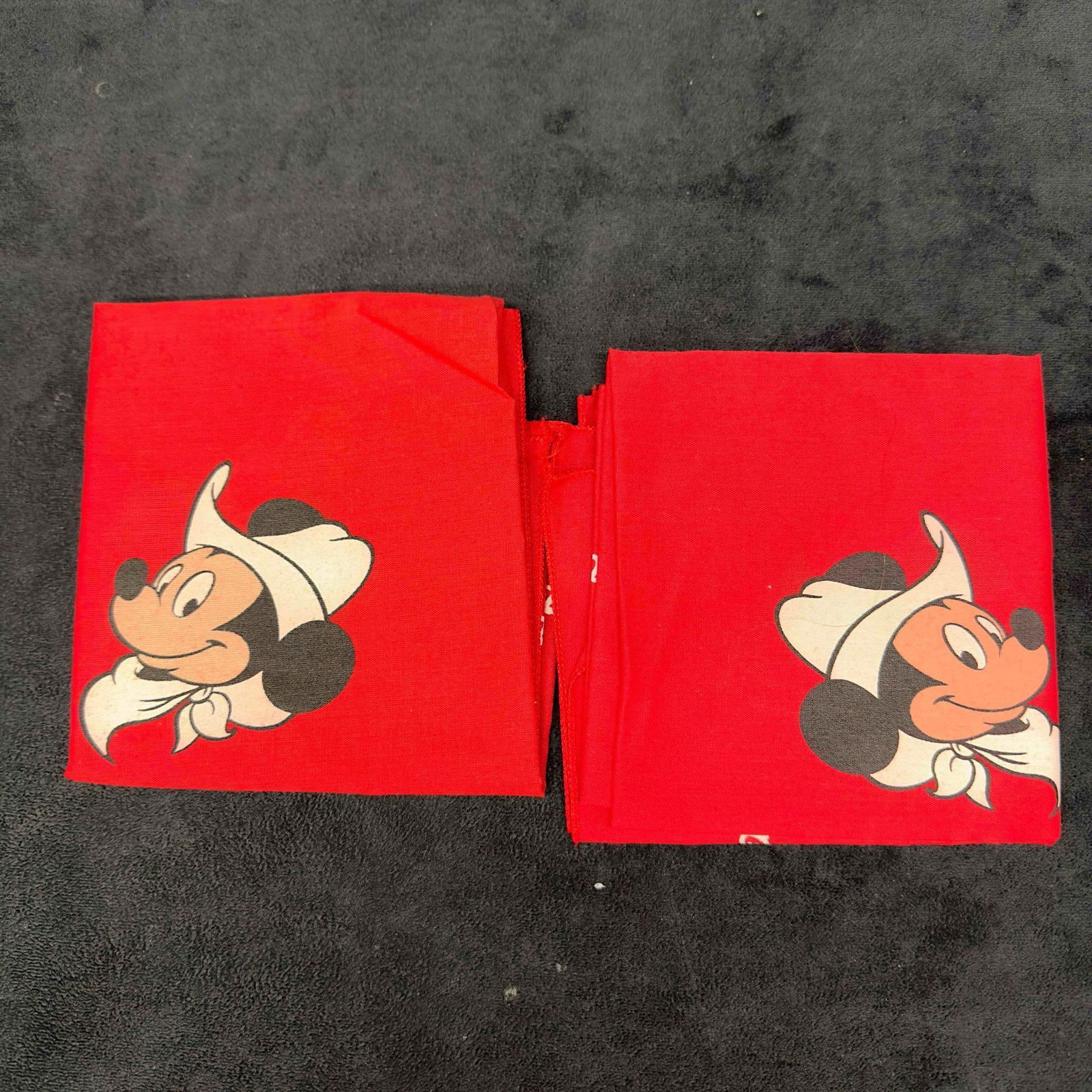 Mickey Mouse Cowboy Red Bandanna Scarf Handkerchief Set Pair: Mickey Mouse Cowboy Red Bandanna Scarf Handkerchief Set Pair. Identical designed bandanna's featuring cowboy Mickey Mouse. Each red bandanna is marked Disney. These items are in good pre owned, pr