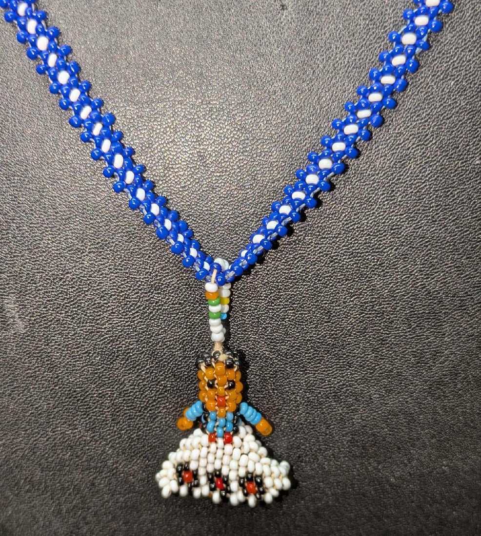 Vintage Native American Style Beadwork Lady Necklace (1 of 4)