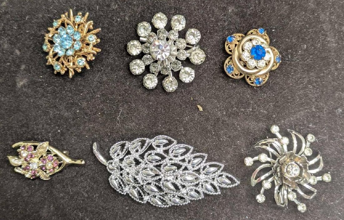 Vintage Silver Gold Tone Rhinestone Brooch Pins Lot Of 6 (1 of 8)