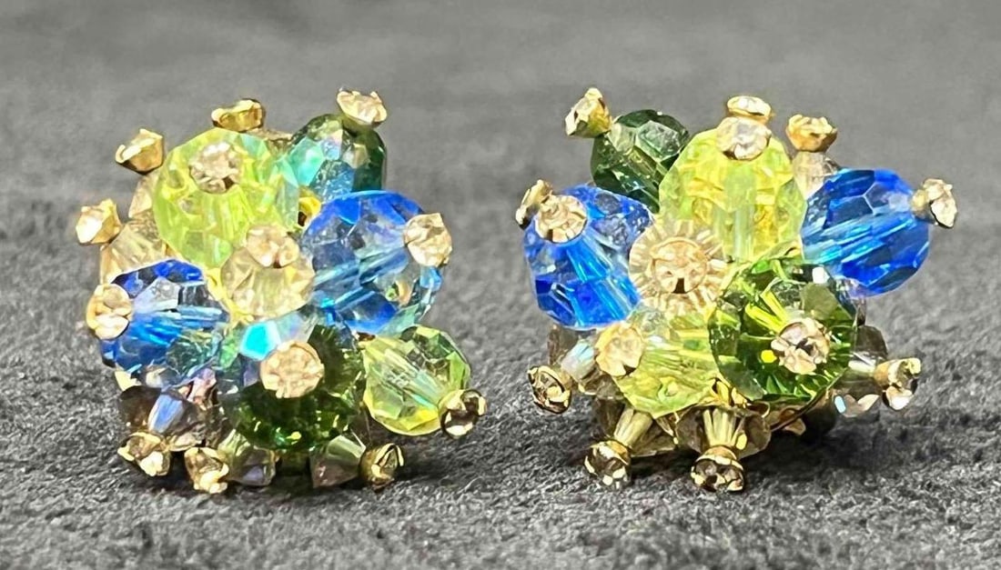 Vintage Signed Vendome Iridescent Blue & Green Gold Tone Clip On Earrings (1 of 7)