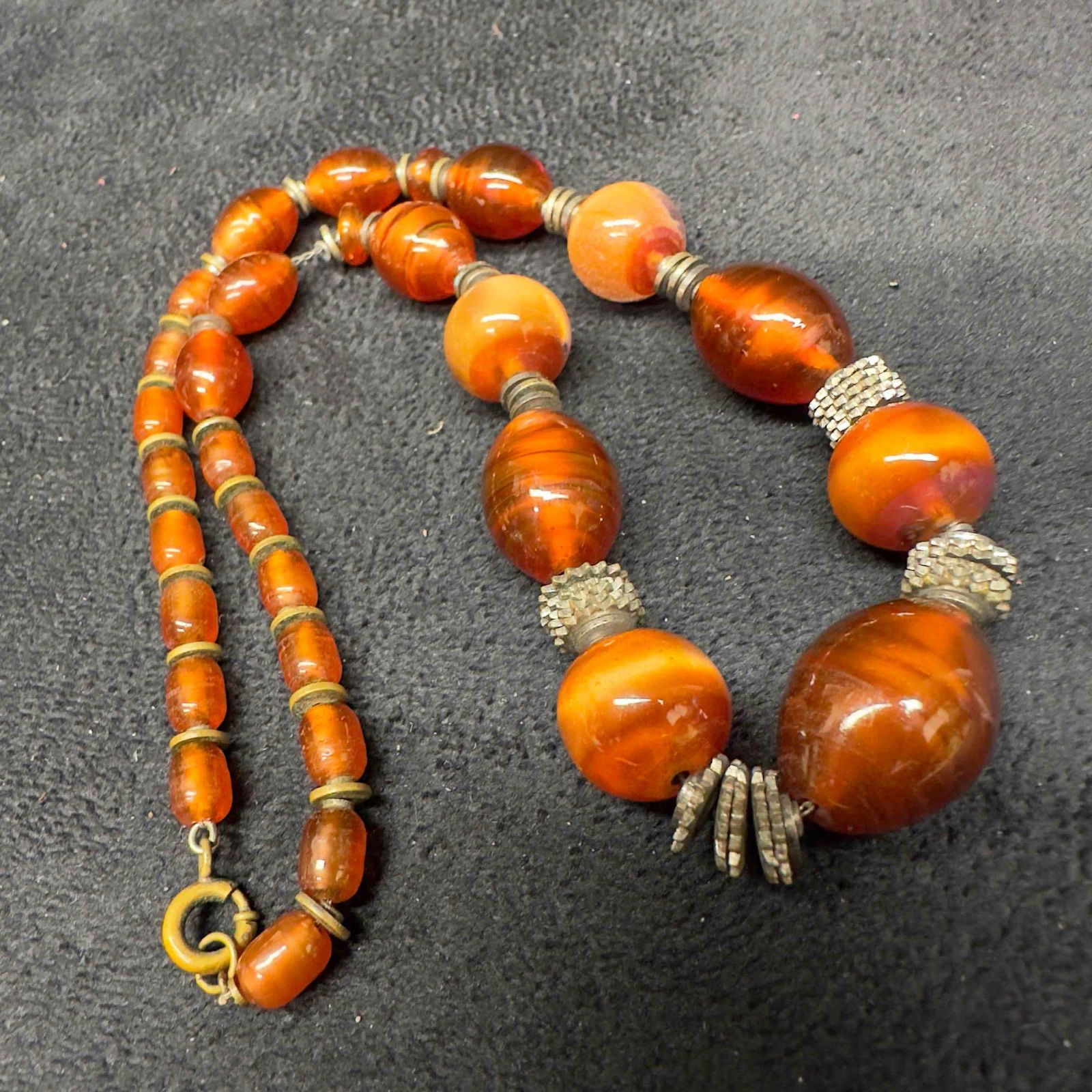 Murano Venetian Glass Lamp Work Brown Colored Round Bead Beaded Necklace A46 (1 of 8)