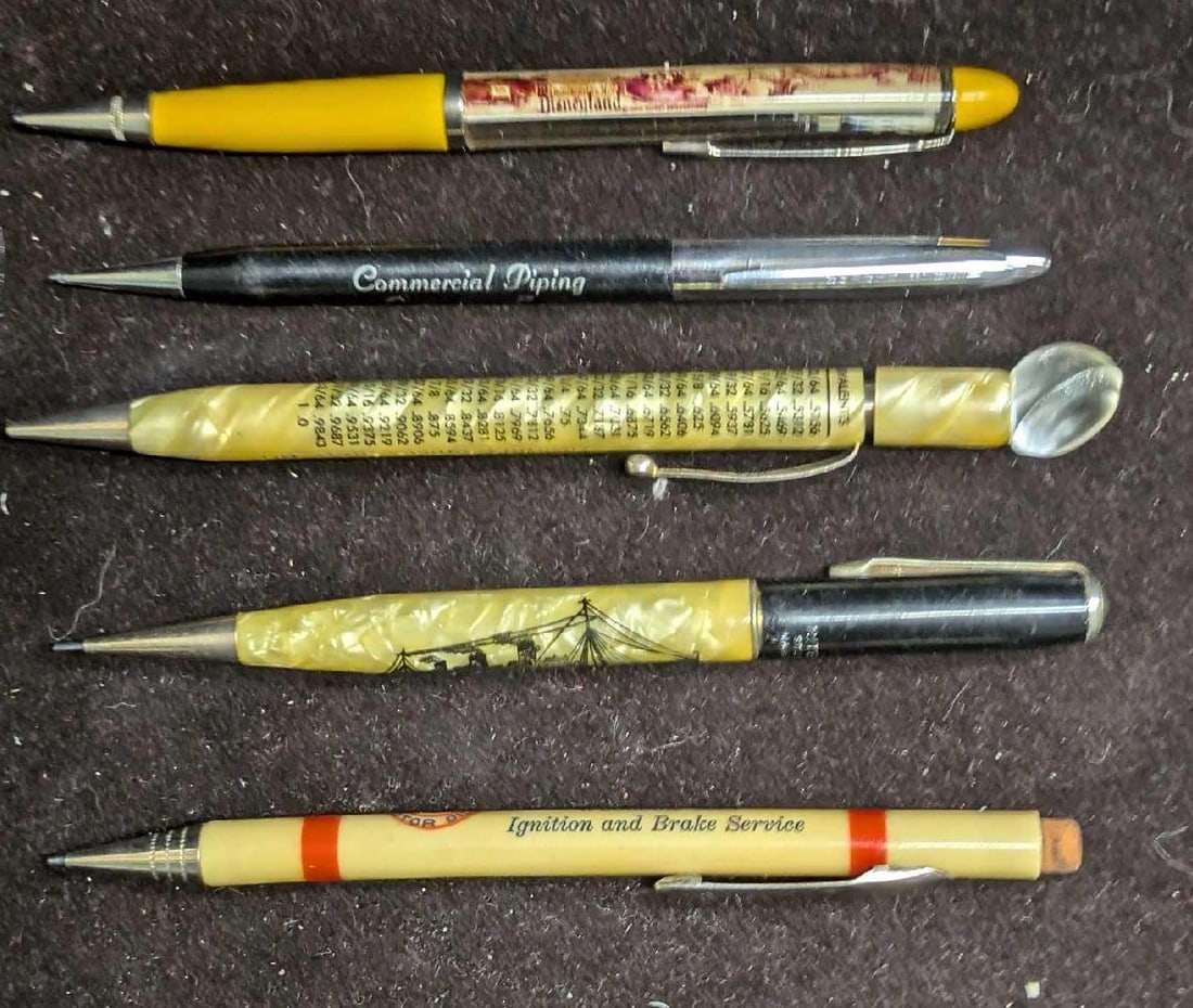 5 Vintage Mechanical Pencils Disneyland Queen Mary (1 of 8)