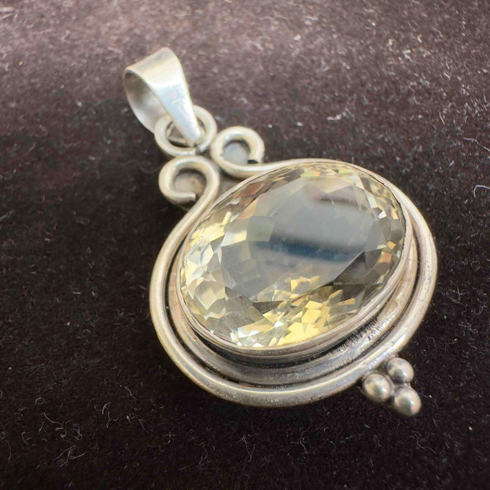 Natural Faceted Quartz Sterling Silver Pendant C38: This item is in good pre-owned, previously used/displayed condition with noticeable light wear, and surface scratches. Please reference all photos for full details. This piece of jewelry has been test