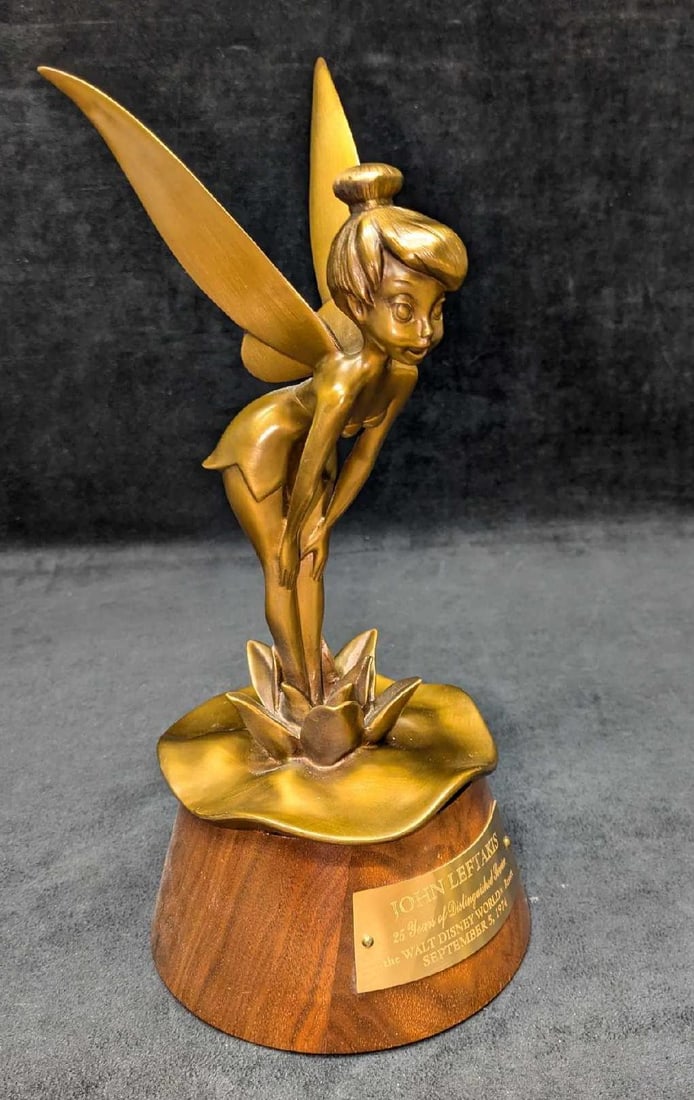 Disney Bronze Retired Tinkerbell Statue Cast Award (1 of 7)
