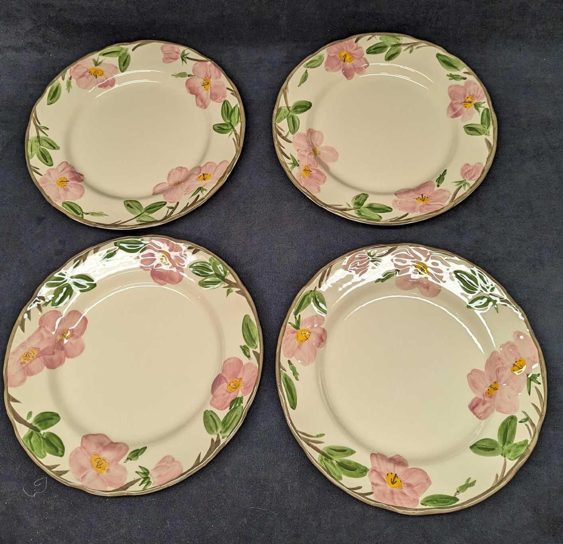 4 Retired Franciscan Desert Rose Dinner Plates A (1 of 9)