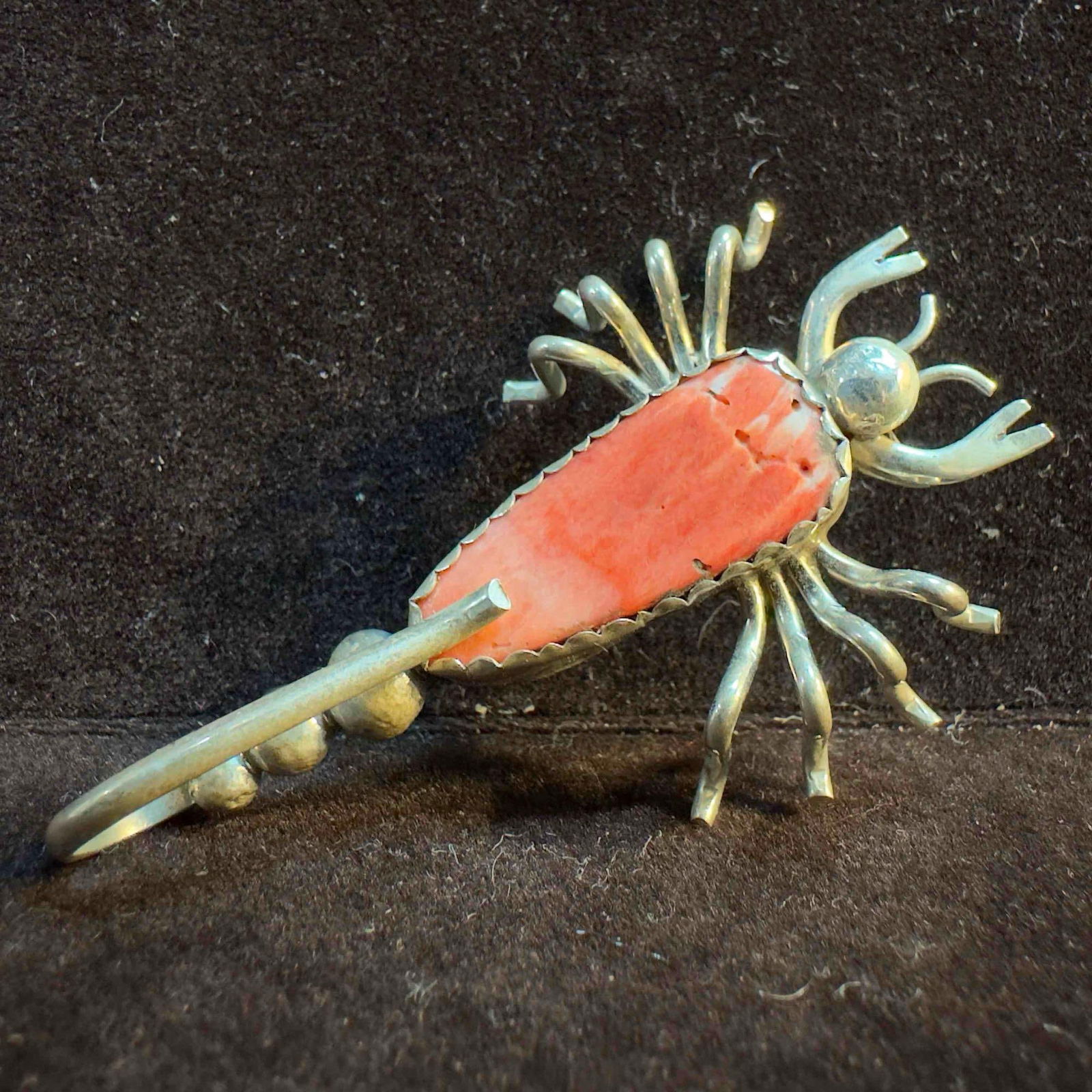 Spiny Oyster Shell Sterling Silver Scorpion Brooch B82: This item is in good pre-owned, previously used/displayed condition with noticeable light wear, and surface scratches. Please reference all photos for full details. This piece of jewelry has been test