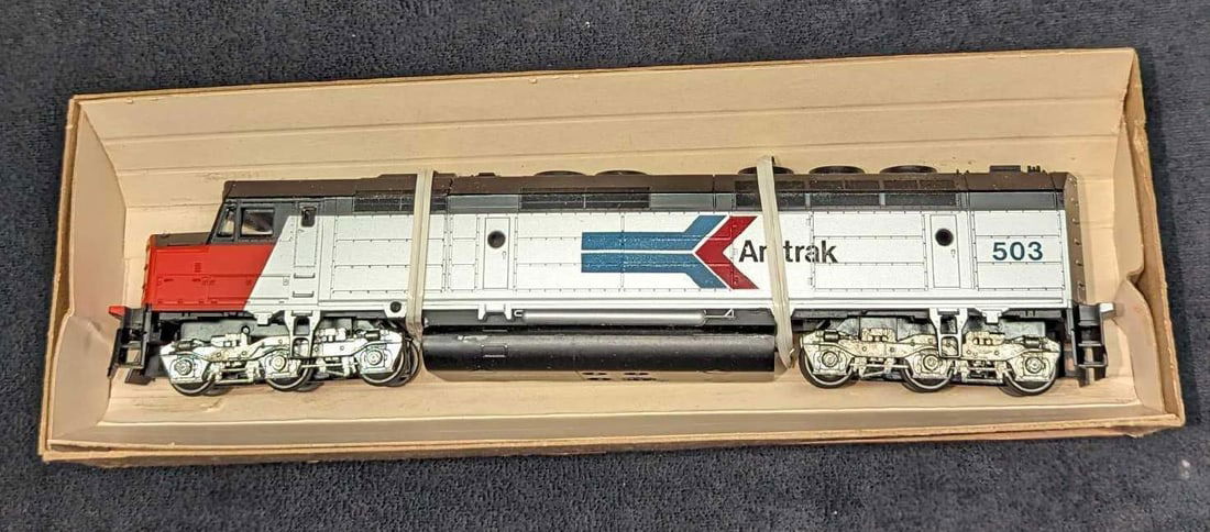 HO Scale Athearn Amtrak. FP-45 Powered Diesel NIB (1 of 5)