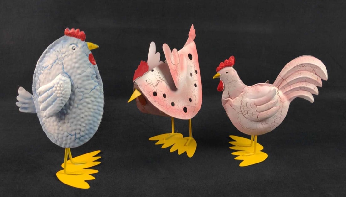 Three Tin Hand Painted Chickens Kitchen Art Candle Holder B (1 of 8)
