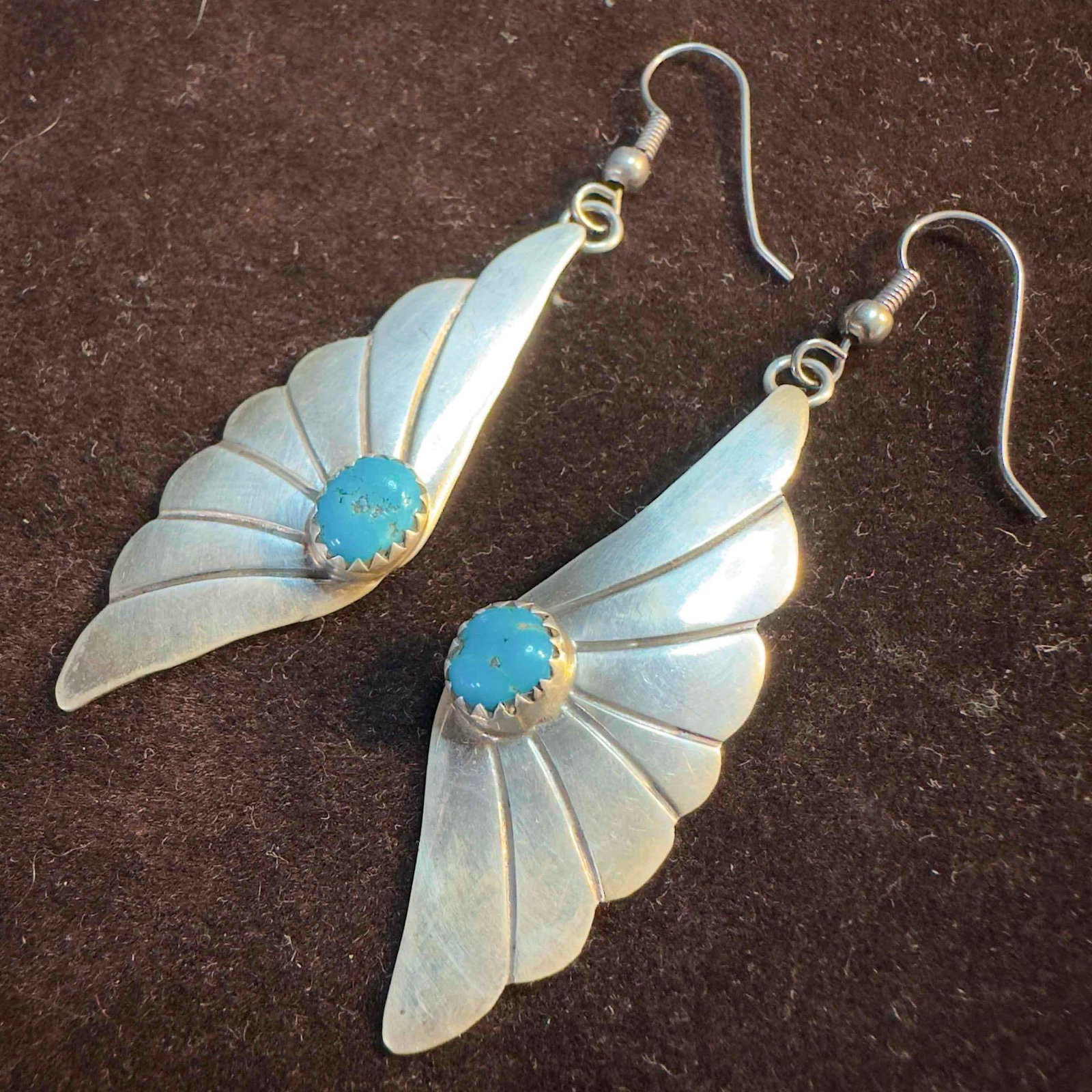 Turquoise Native American Style Wings Sterling Silver Wing Earrings: This item is in good pre-owned, previously used/displayed condition with noticeable light wear, and surface scratches. Please reference all photos for full details. This piece of jewelry has been test