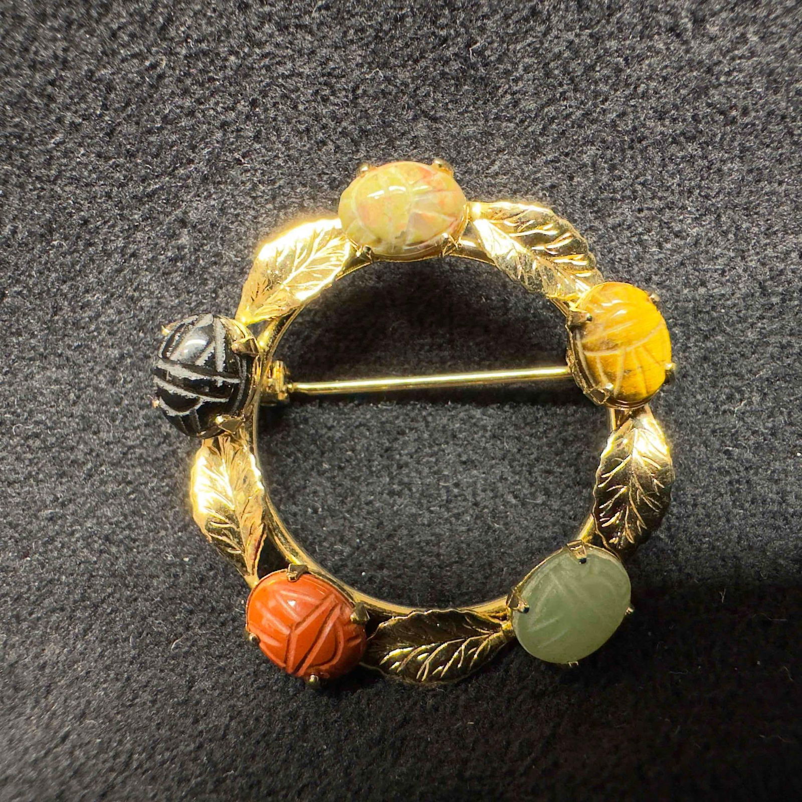 Scarab Beetle Cabochon Multi Colored Gold Tone Leaf Brooch Lapel Pin (1 of 5)