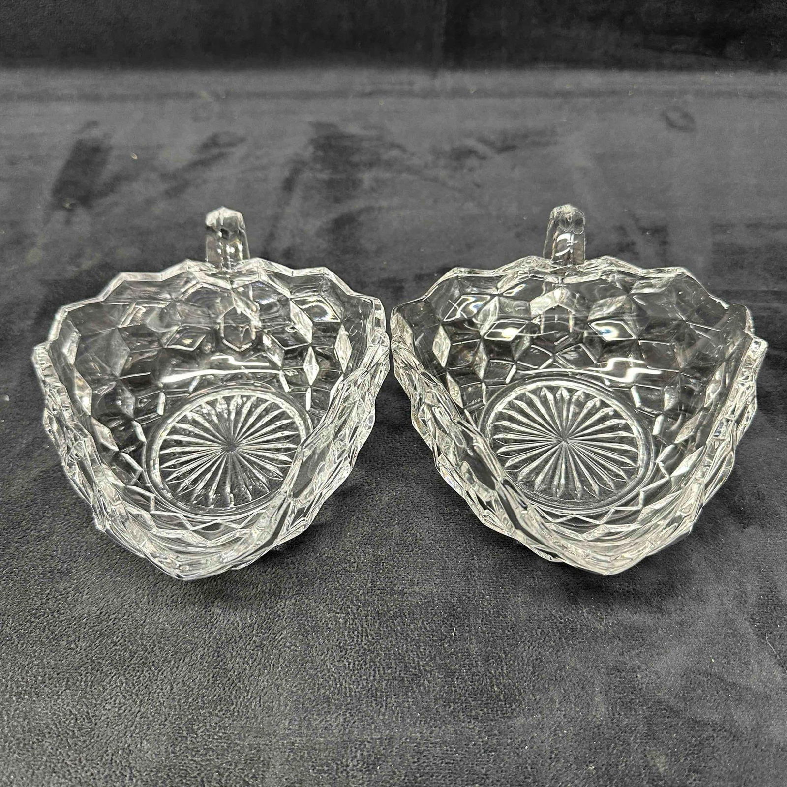 Fostoria American Clear Glass Three Cornered Handled Nappy Bowl Set (1 of 8)