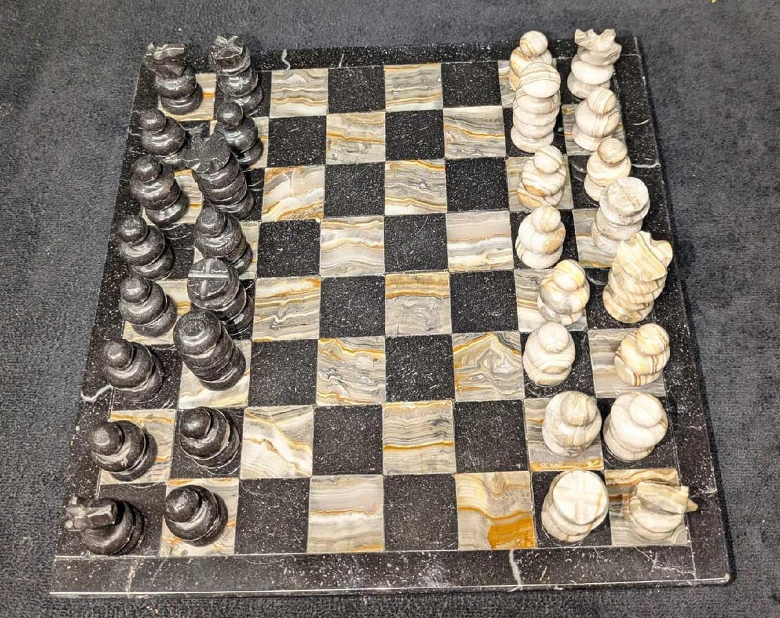 Mini Marble Chess Set (1 of 6)