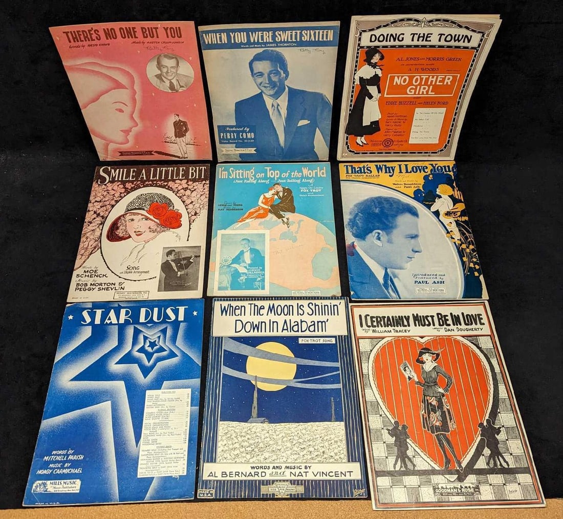 9 Vintage Classic Sheet Music Stardust (1 of 11)