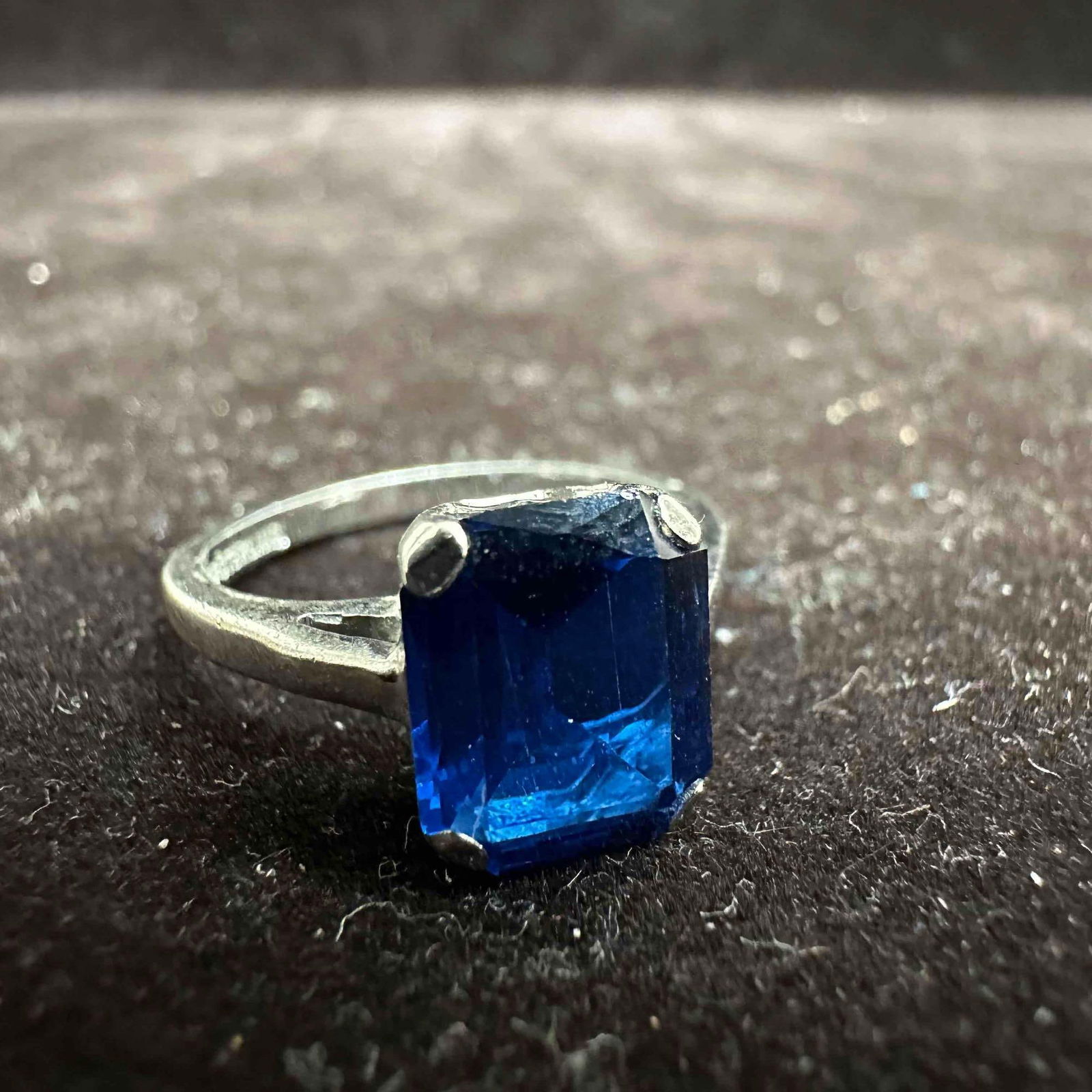 Emerald Cut Blue Glass Stone Setting Sterling Silver Ring Size 7 (1 of 7)