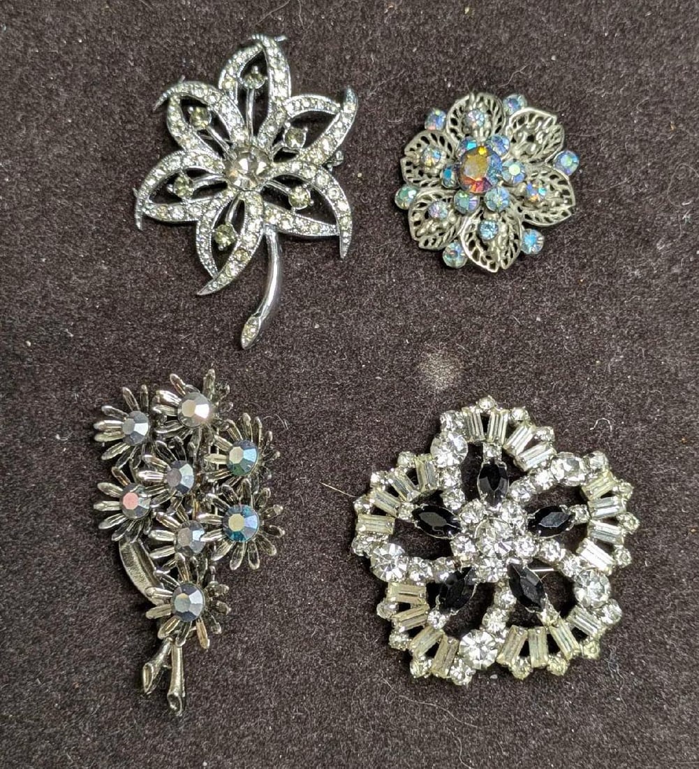 Vintage Sarah Coventry  And Unsigned Silver Tone Rhinestone Brooch Pins Lot Of 4 (1 of 6)