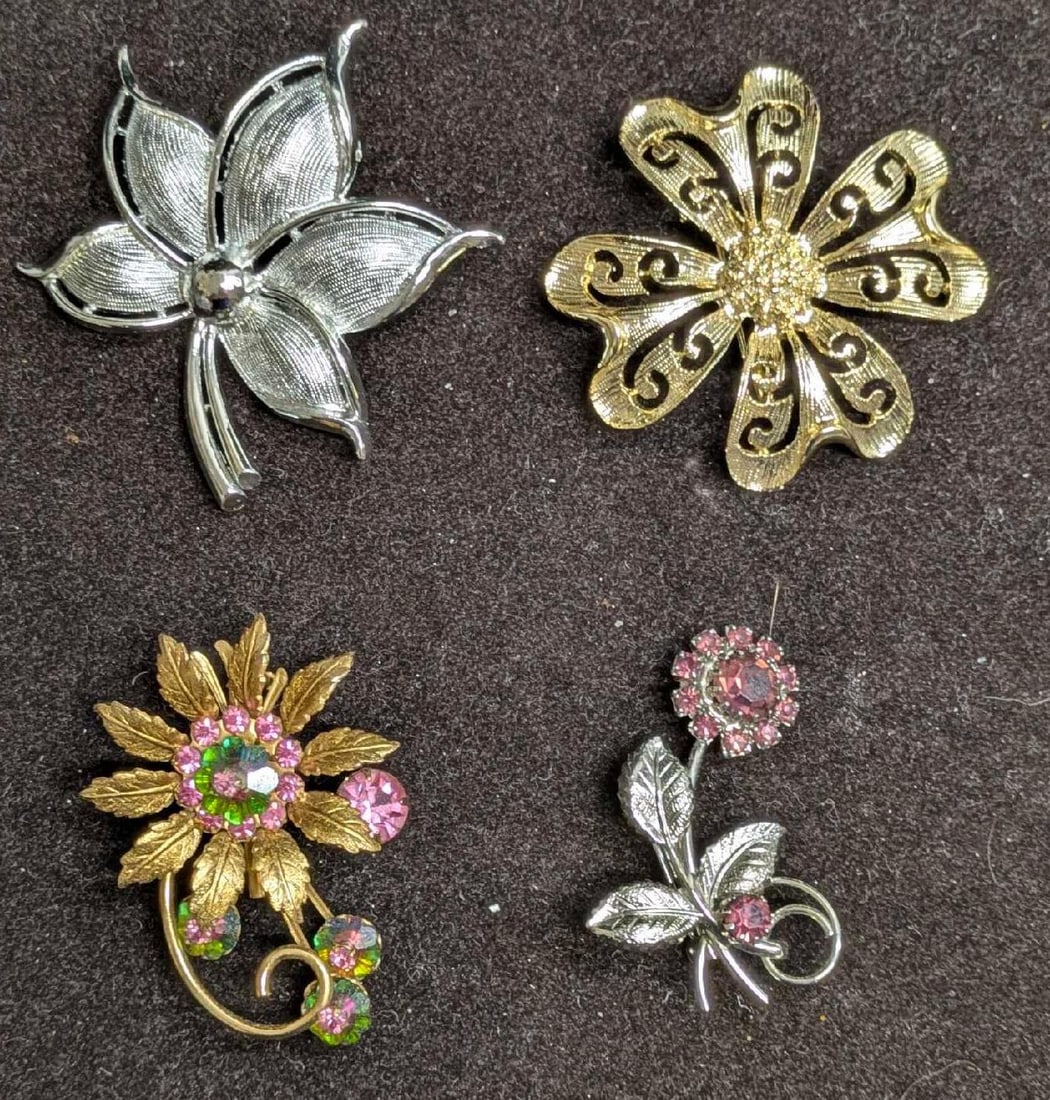 Vintage Unsigned Flower Gold Silver Tone Brooch Pins Lot Of 4 (1 of 6)