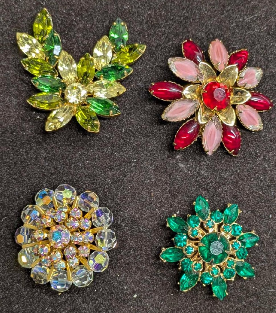 Vintage Colorful Gold Tone Rhinestone Brooch Pin Lot Of 4 (1 of 6)