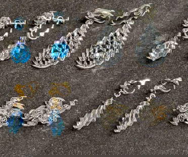 Vintage Unsigned Silver Tone And AB Crystal Clip On And Screw Back Earrings Lot Of 4: Vintage Unsigned Silver Tone And AB Crystal Clip On And Screw Back Earrings Lot Of 4. This lot includes:  (1) Unsigned Set Of Silver Tone AB Crystals Screw Back Earrings. Each is approx 1 1/2&#34; x3/