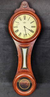 Westminster Whittington Quartz Pendulum Clock: Westminster Whittington Quartz Pendulum Clock. Requires one D battery. (Not included) Is untested. The hands are a little loose and there is some sticker residue on the glass. Please see the ima