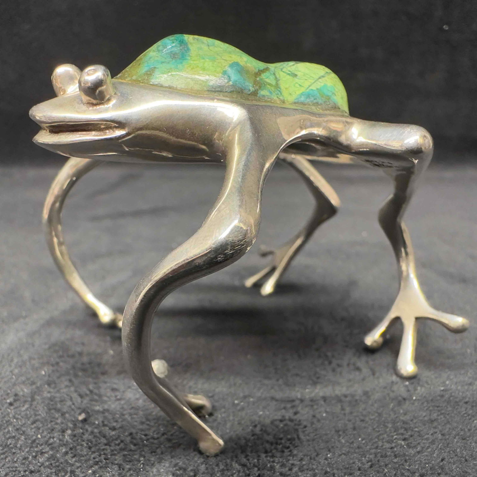 Manuel Porcayo Handcrafted Turquoise Figural Frog Sterling Cuff Bracelet (1 of 14)