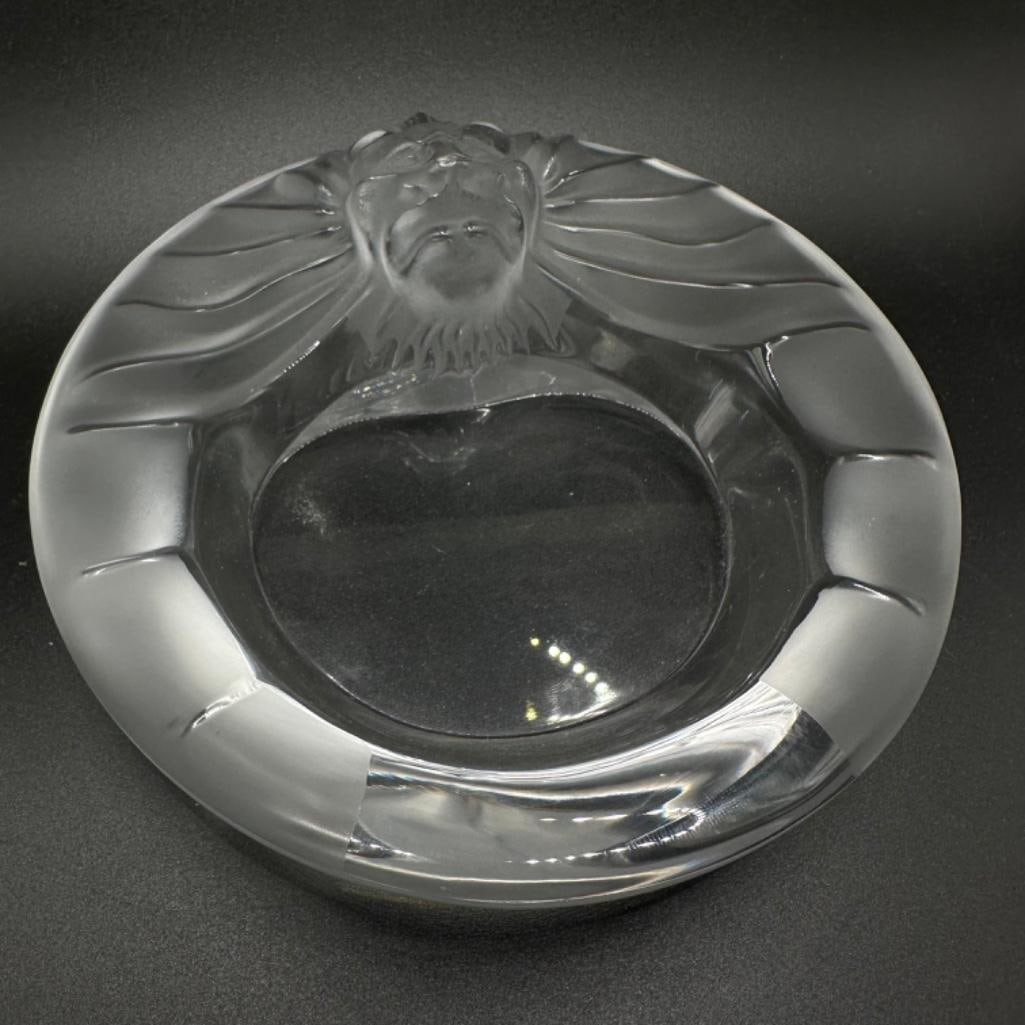 Lalique Tete de Leo Ashtray (1 of 4)