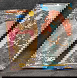 Commander Sisko Star Trek And Brave Merida Toy Dolls: Commander Sisko Star Trek And Brave Merida Toy Dolls. This lot includes:  (1) Playmates Star Trek - Command Edition Commander Benjamin Sisko Action Figure. This comes in the original box that is appro