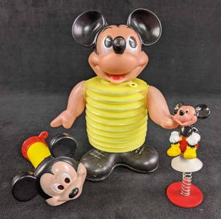 Vintage Mickey Mouse Toys: Vintage Mickey Mouse Toys This lot comes with three vintage Mickey Mouse toys. This lot comes with:  (1) 1960s Marx Mickey Mouse Squeak Toy approx 7in tall (1) Mickey Mouse flashlight approx 4in lon