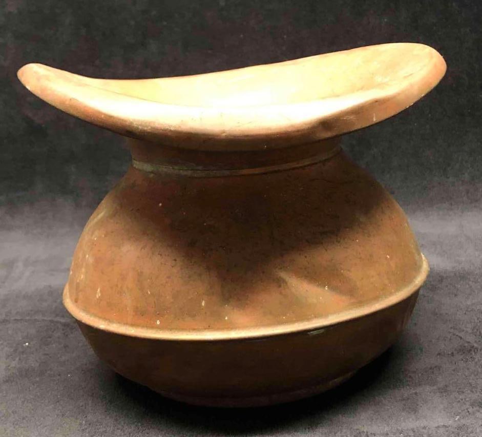 Vintage Copper Spittoon (1 of 6)