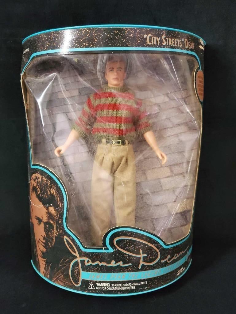 James Dean City Streets Limited Ed Action Figure (1 of 7)