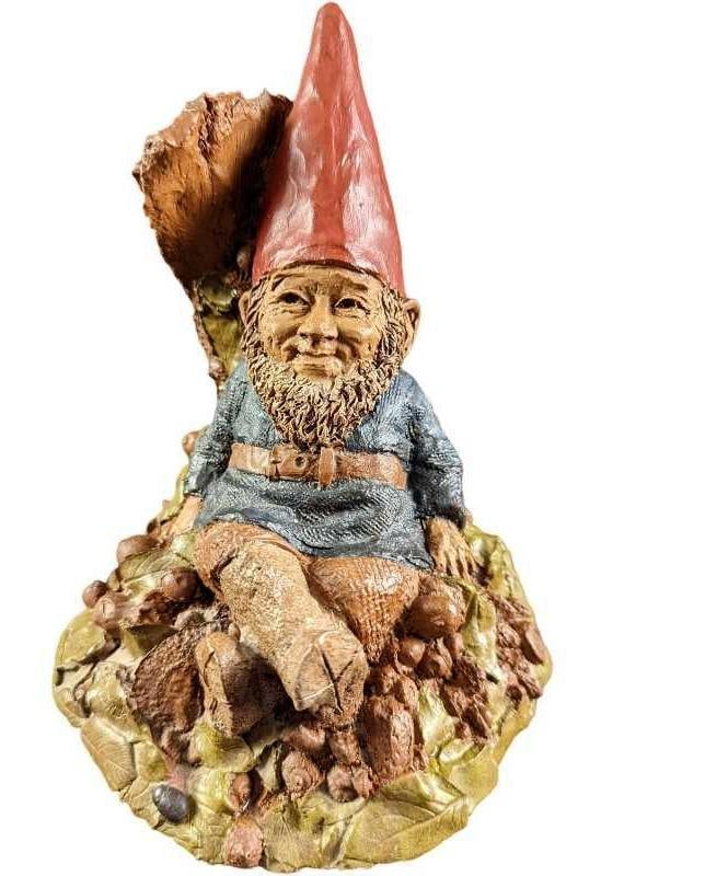 F11 Vintage Tom Oakie Gnome Figurine (1 of 7)