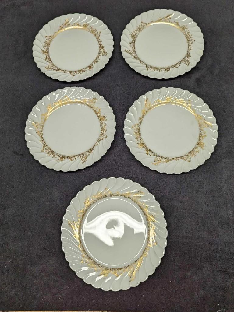 5 Retired Haviland Ladore Bread & Butter Plates: 5 Retired Haviland Ladore Bread & Butter Plates. This Gold on White series of fine china was released in 1962 - 1988. The plates are approx 6 1/4" x 6 1/4" x 5/8" and together they weigh 1.69lbs. The 